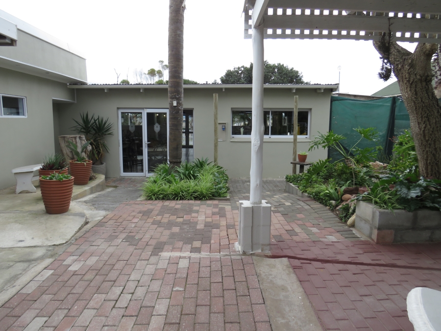 Commercial Property for Sale in East Bank Eastern Cape